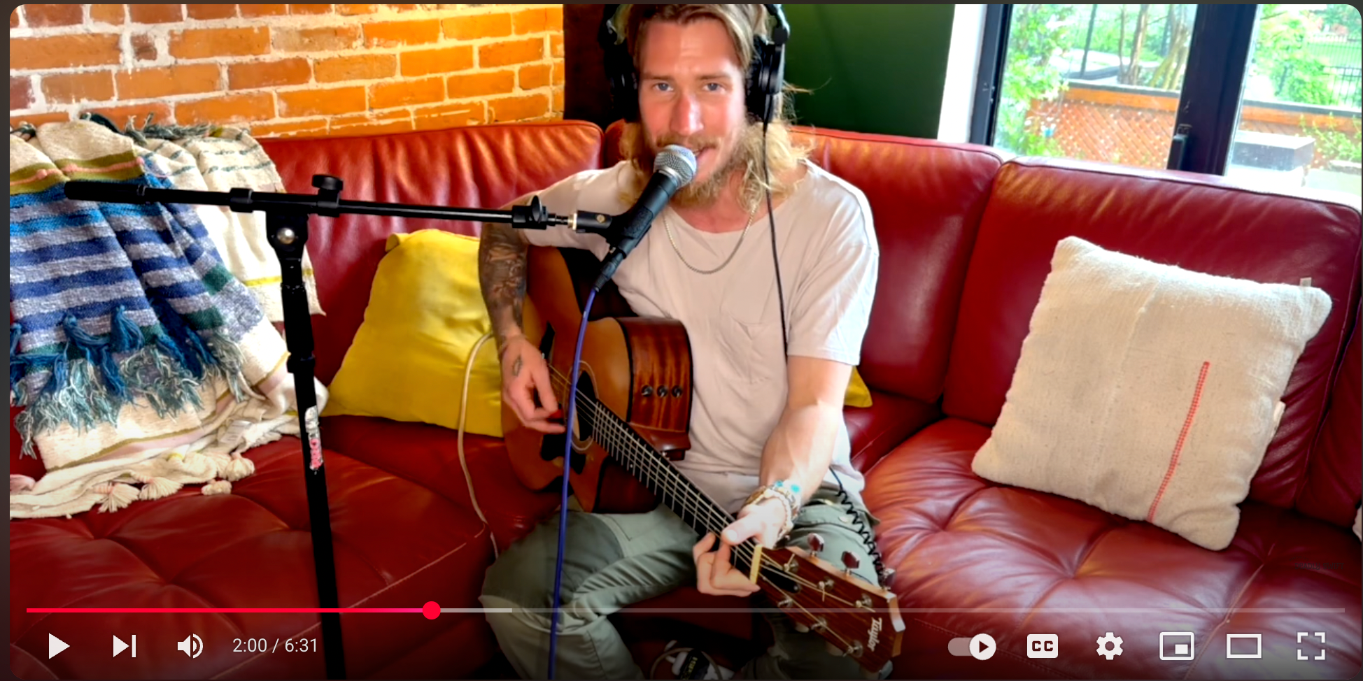 Load video: 